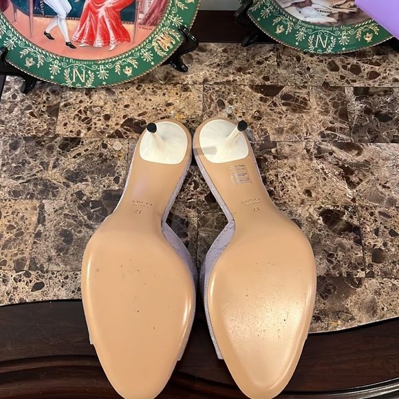 Gucci - Picture 4 of 8